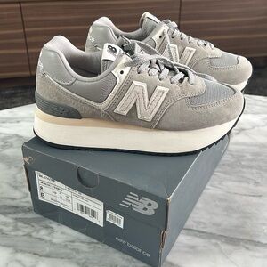 New Balance 574